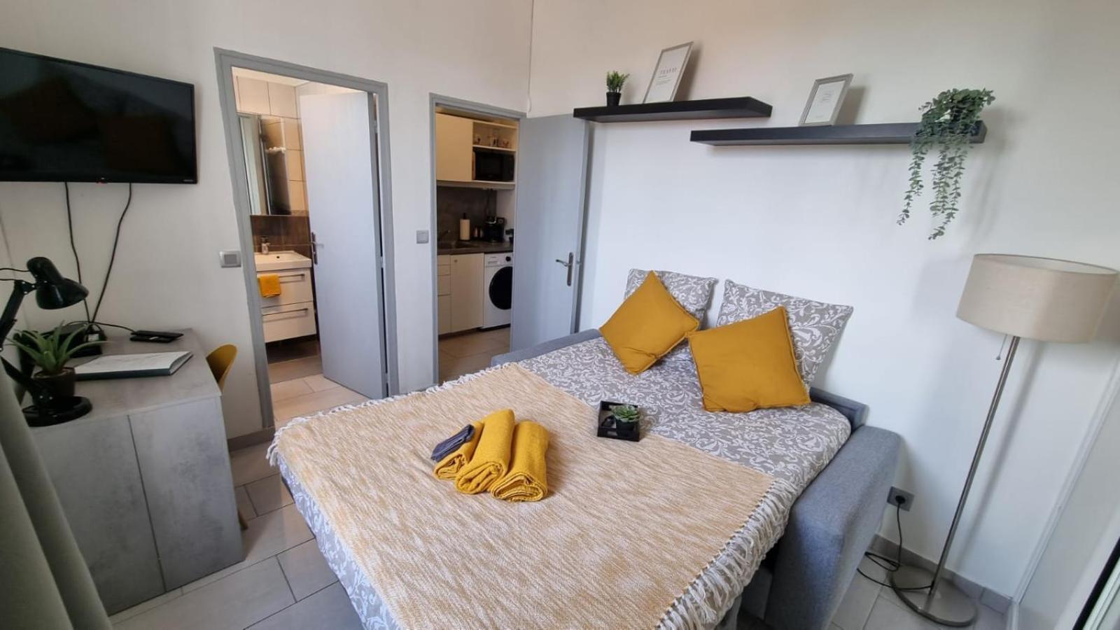 Studio Cosy - Manoir Securise - Avon Kültér fotó